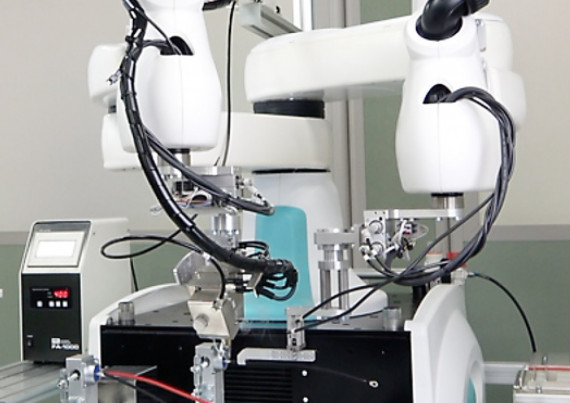 Kawasaki Dual-Arm SCARA Robot duAro